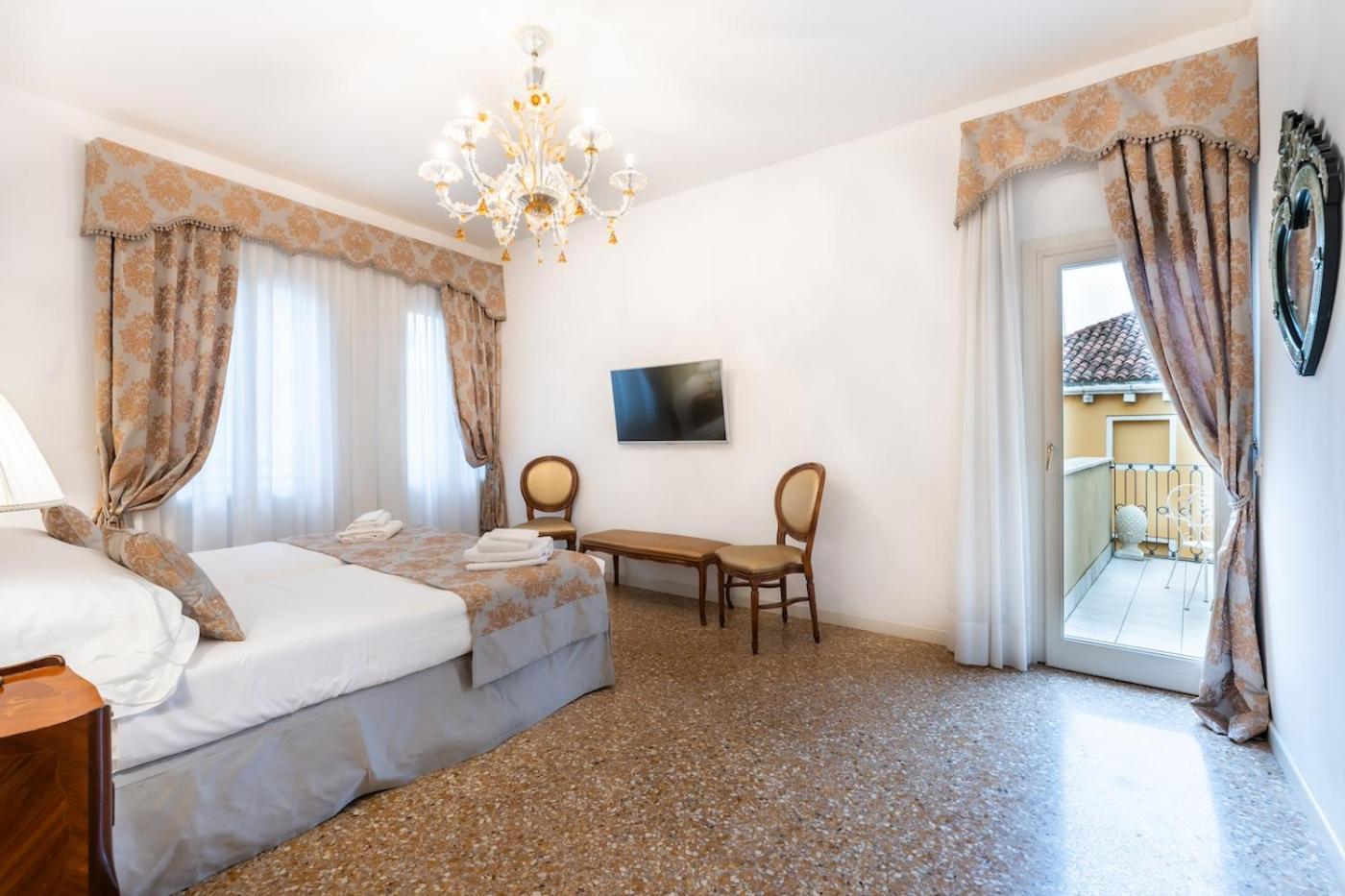 San Teodoro Palace - Luxury Apartments Venedig Eksteriør billede
