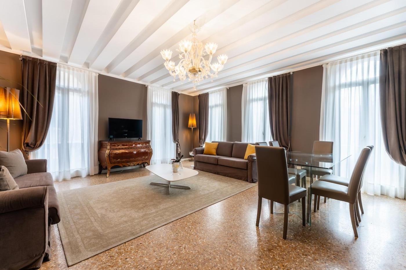 San Teodoro Palace - Luxury Apartments Venedig Eksteriør billede
