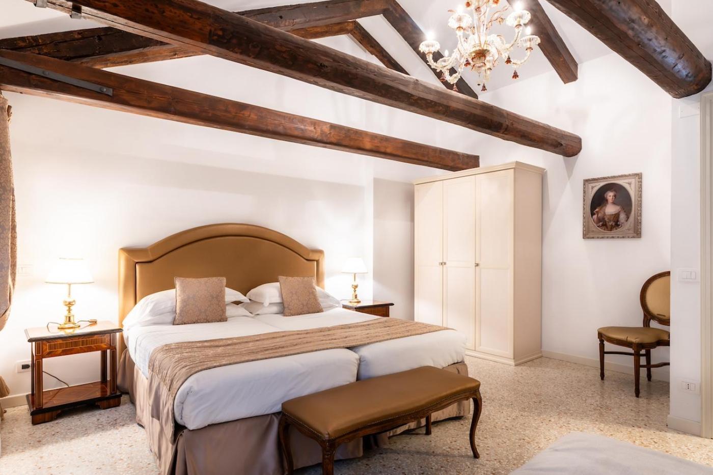 San Teodoro Palace - Luxury Apartments Venedig Eksteriør billede